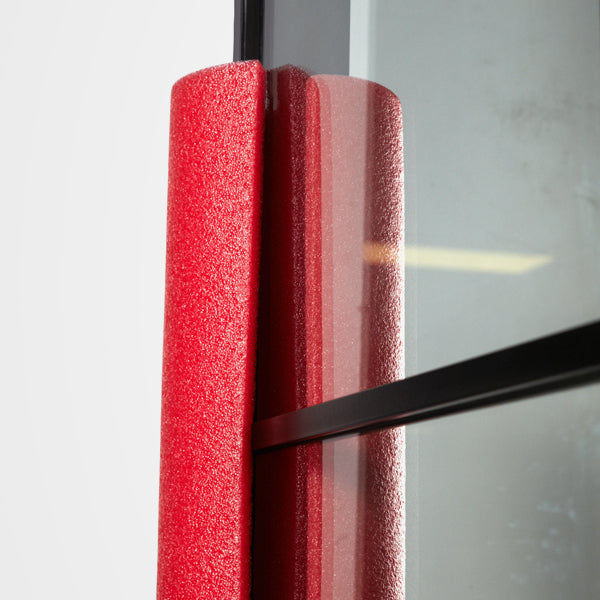 Armadillo Red Foam Protection Armadillo Red Foam Protection is a self-gripping O-Profile. Designed to protect door jambs, window frames, posts and columns from damage. Simple and quick to apply with no taping required, fits around jambs and frames up to 1